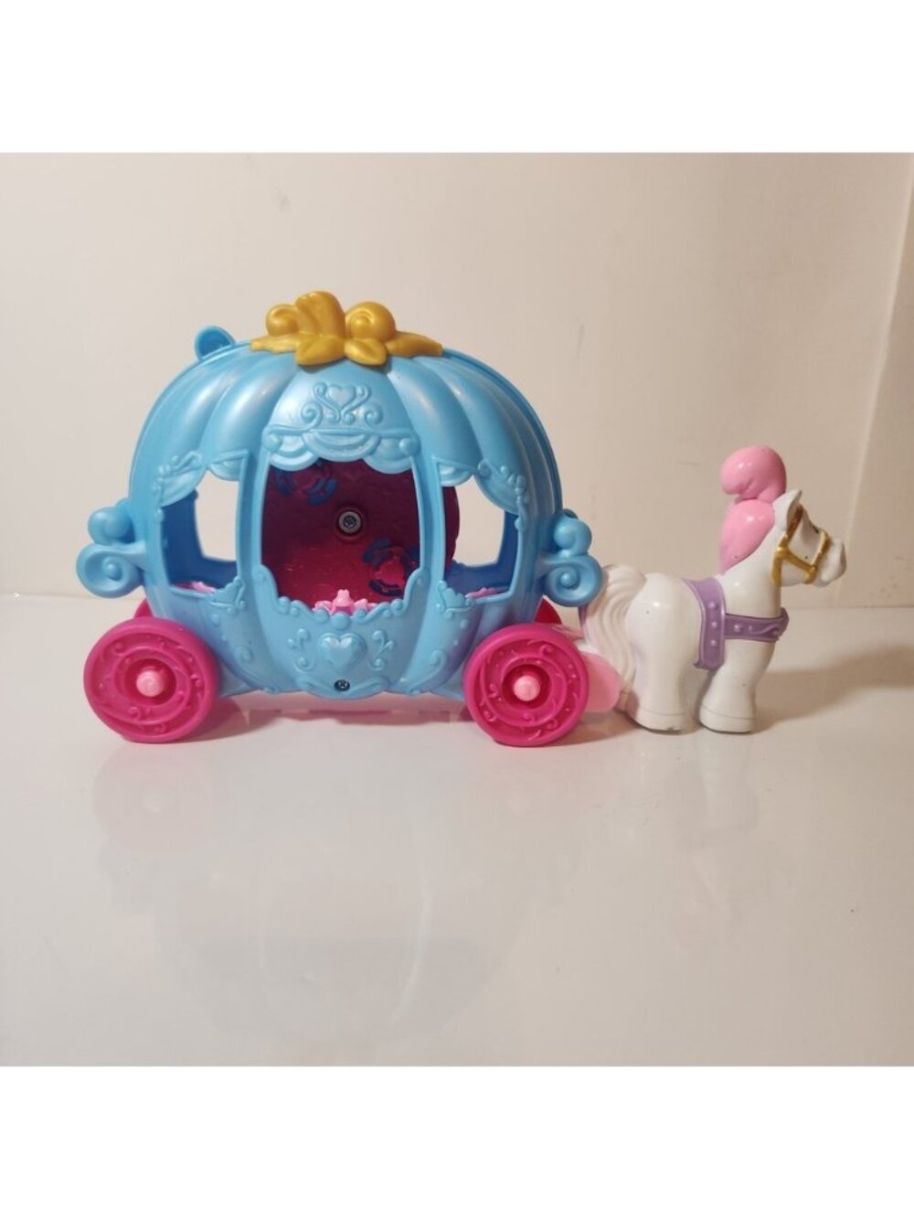 Fisher Price Little People Disney Princess Cinderella Carriage Blue Horse